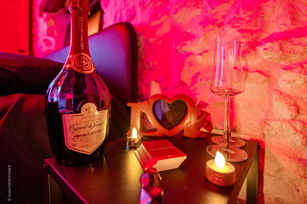 Love Room - Sauna - Secret Suite Au Calme 埃坦普 外观 照片